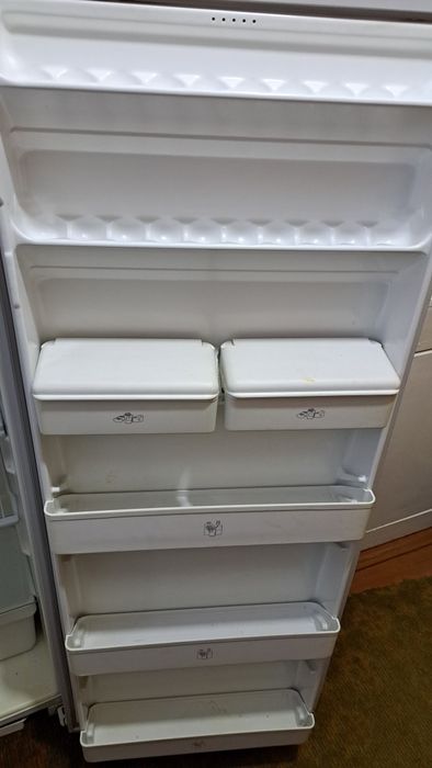 Продам холодильник Бирюсаса