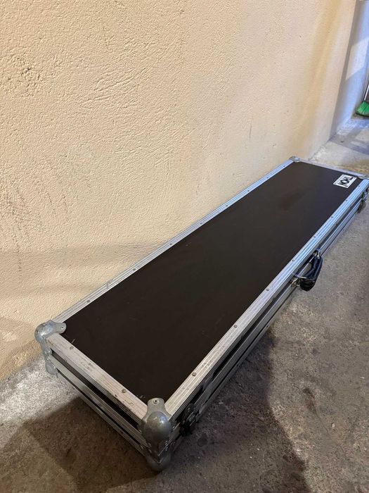 Куфар Кейс за Клавир