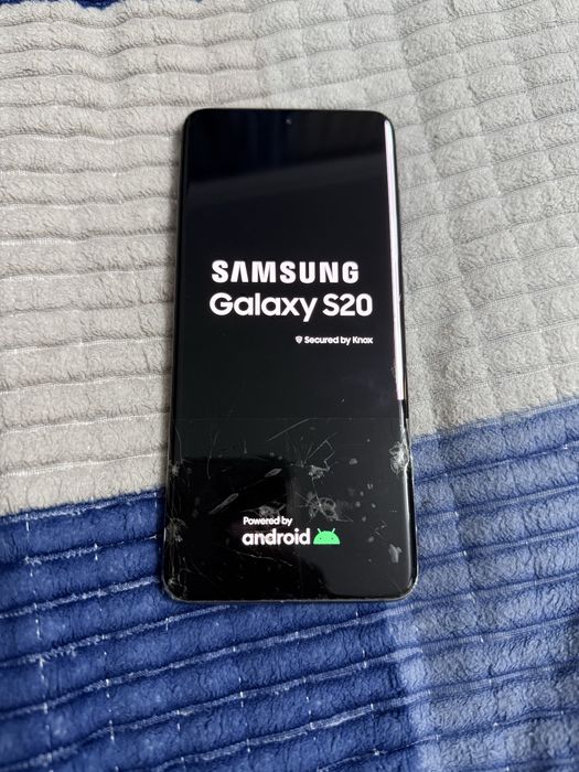 Продам Galaxy S20