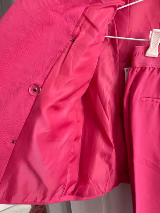 Дамски костюм сако и панталон ХС нов с етикет