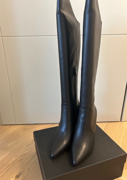 Дамски ботуши Christian Louboutin