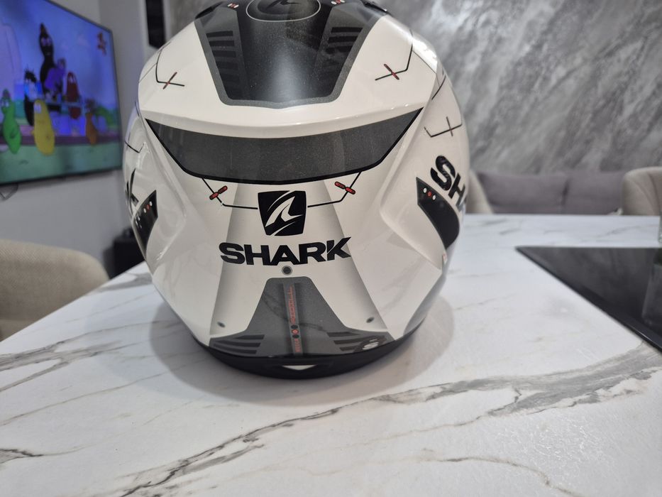 Каски shark размери l и s