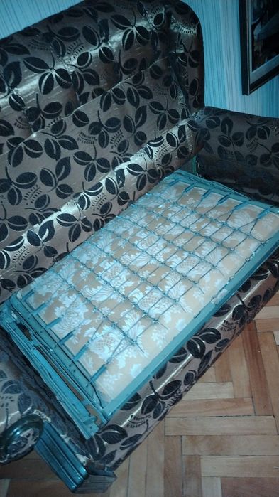 Двуместен диван/ двойка