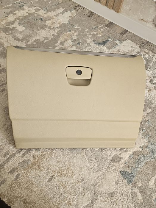 Бардачок INFINITI FX 35, 37, 50, QX 70