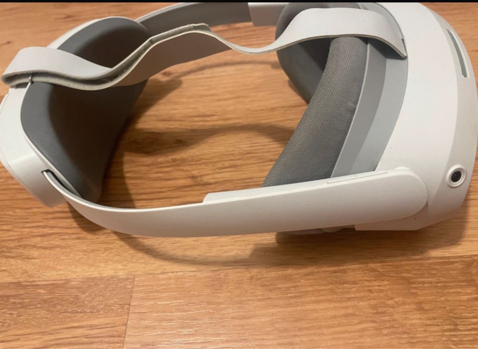pico 4 vr 256g plus 5 jocuri