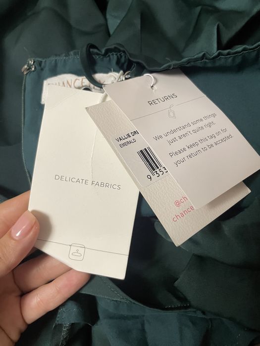 Официална зелена рокля