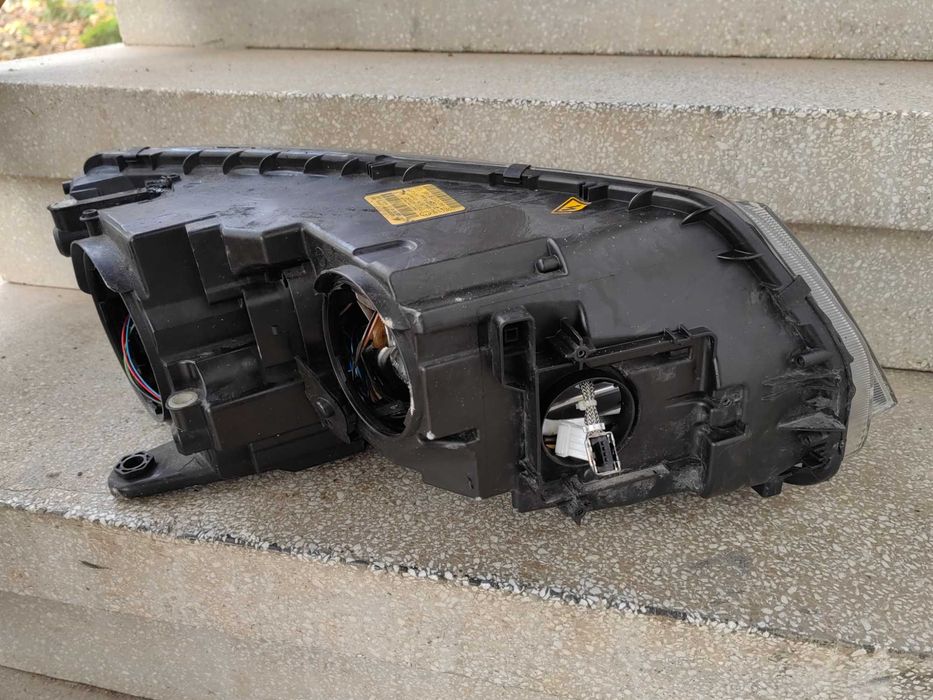 Фар Skoda Octavia Bi-Xenon LED ляв /Фар Шкода Октавиа ксенон  Оригинал