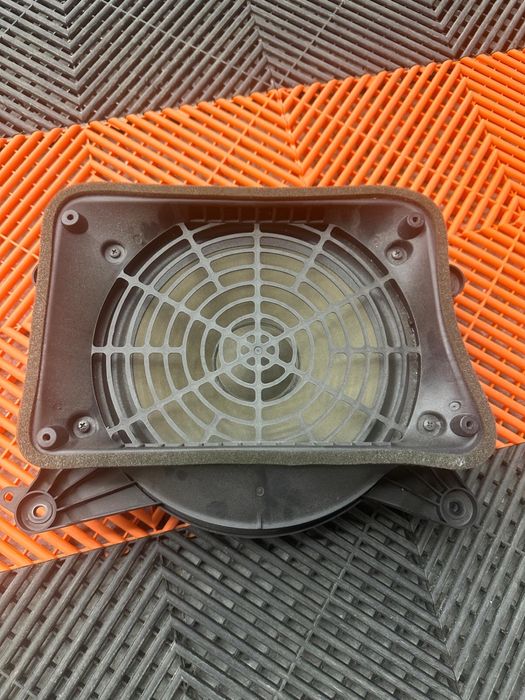 Subwoofer Audi A6 C7