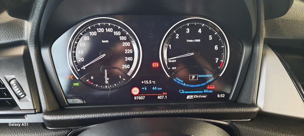 Vând BMW Seria 2 Active Tourer Performance Plug in Hibrid  4×4 foarte bine întreținut