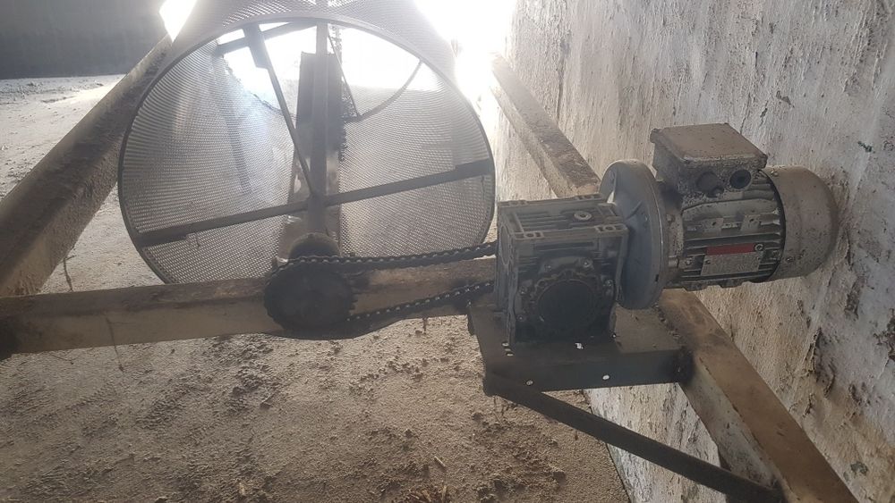 Машина за Пелети 37 kw