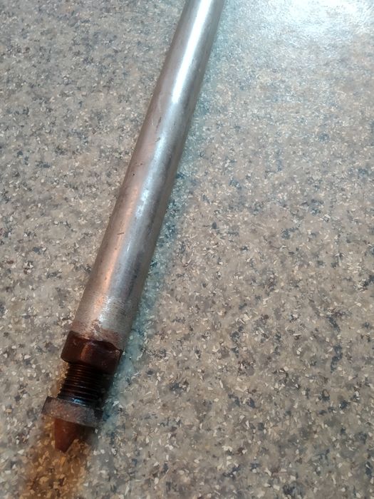 Продам турник раздвижной