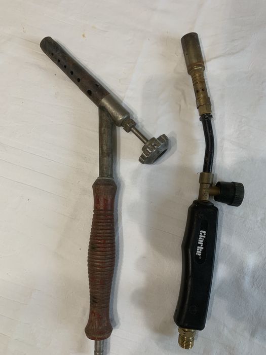 Arzatoare la butelie,150 lei toate