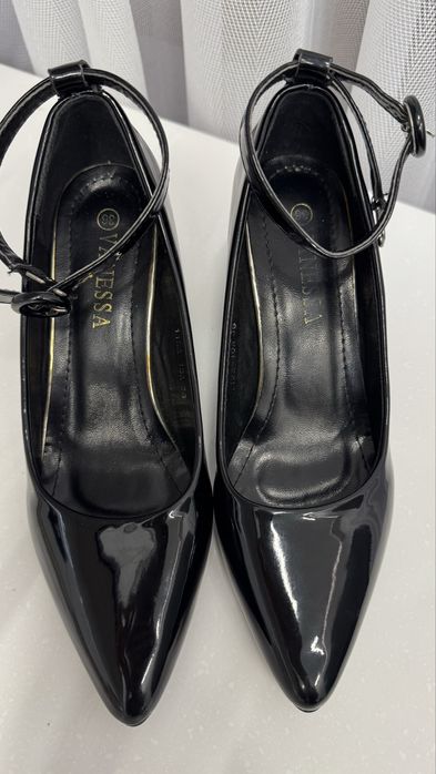 Изящние , красивые . Дешево