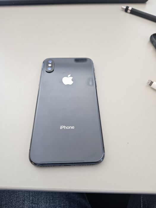 Vând Iphone X 64gb