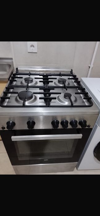 Aragaz beko bine intretinut si curat