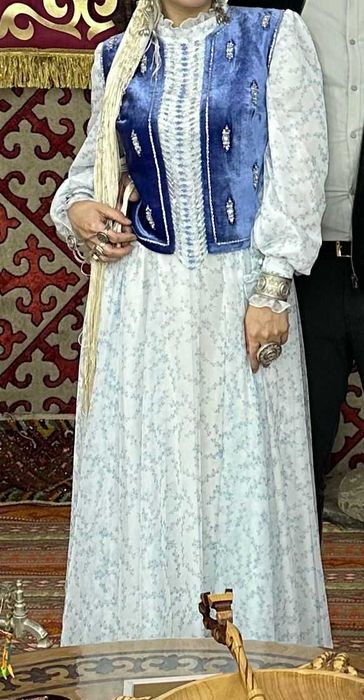 платья, нарядный жакет