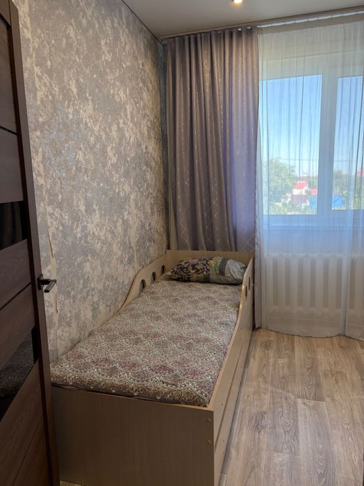Продам 3-х комнатную  квартиру