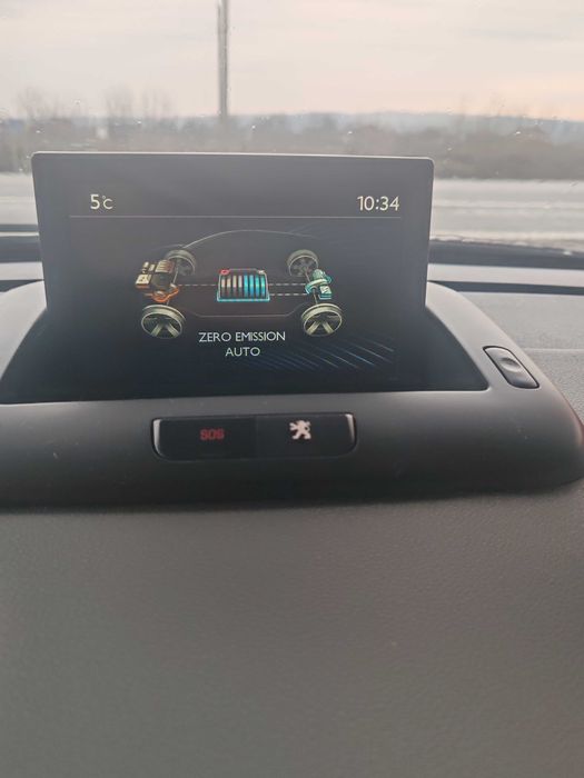 Vând Peugeot 3008 Hybrid4 an 2014