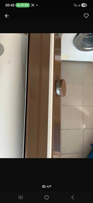 Calandru de călcat haine AEG