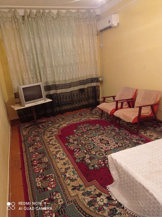 1 xonalik uy sotiladi