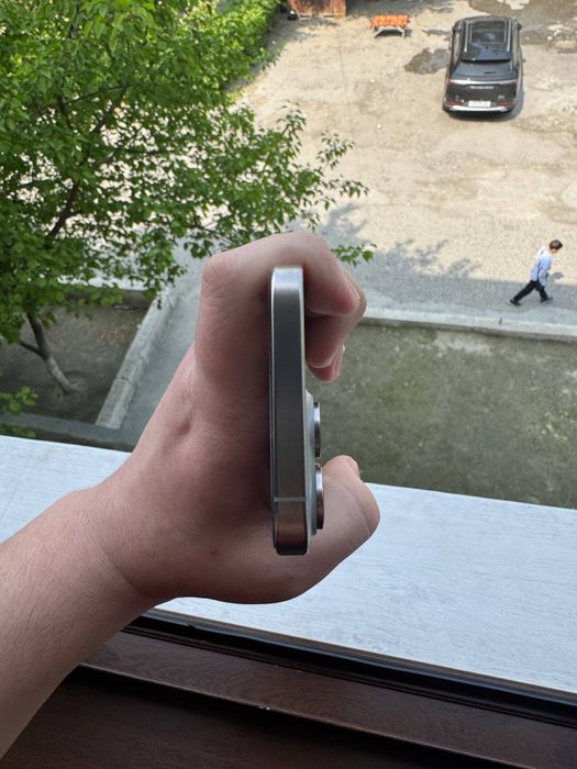 Iphone 15 pro max ideal