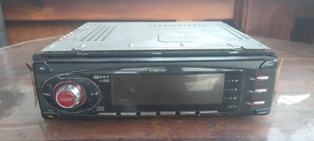 Висок клас Авто плеър CD VDO 711