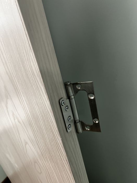 Дървена интериорна врата