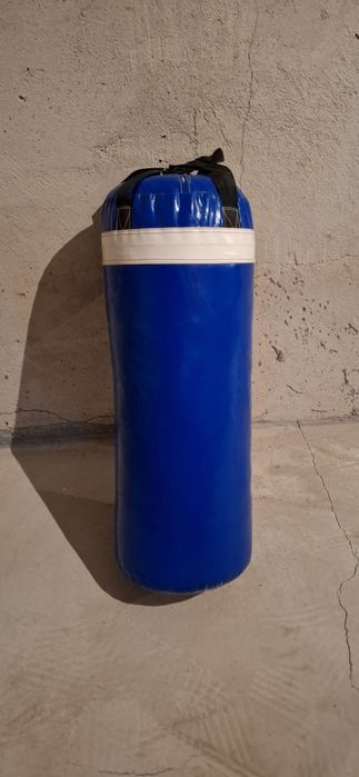 продам боксерскую грушу