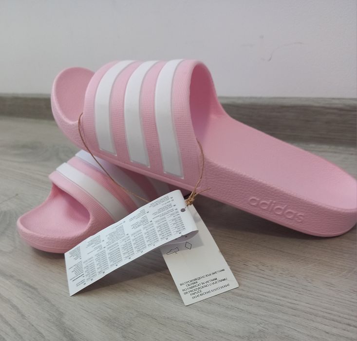 Papuci adidas marimea 38