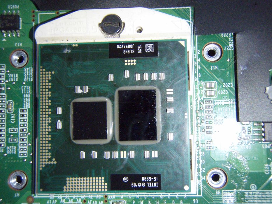 Dezmembrez Alienware M17x-R2 i5-520M 2x ATI HD5850M BD-ROM