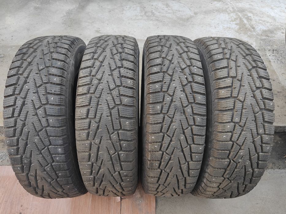 215х70 R16 зимние шины Cordiant