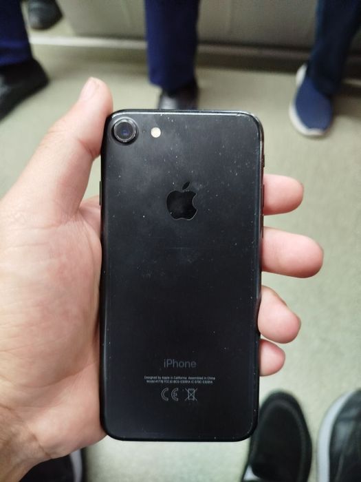 iPhone 7 600 ming sum kelishgan joyi bor