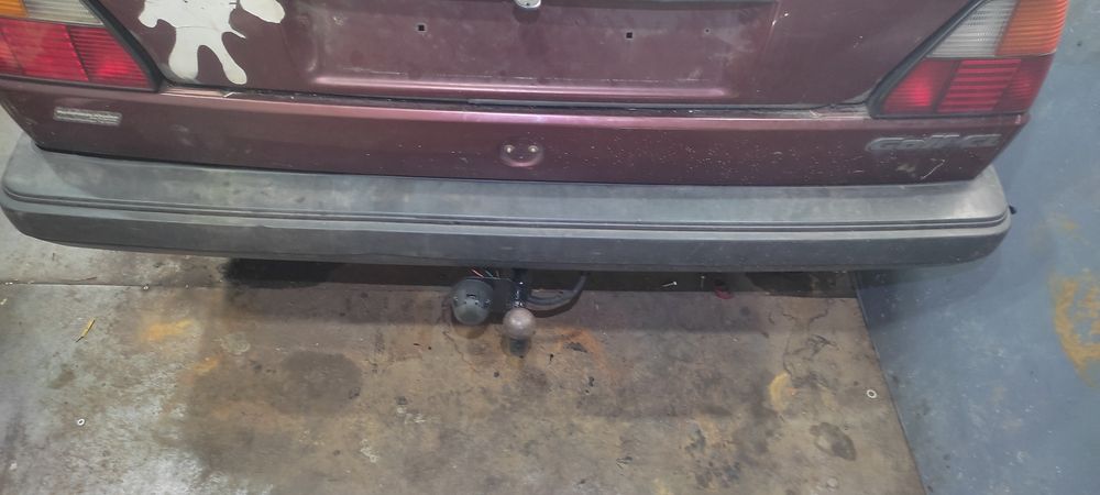 Продам Фаркоп Гольф 2