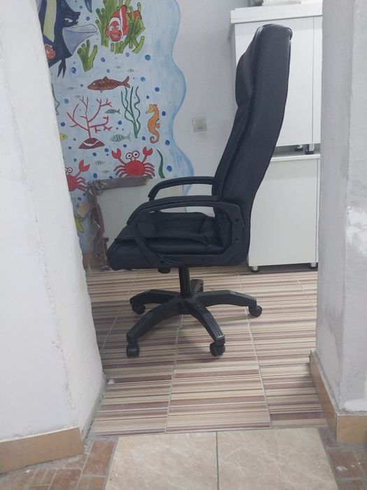 Продам Major кресло