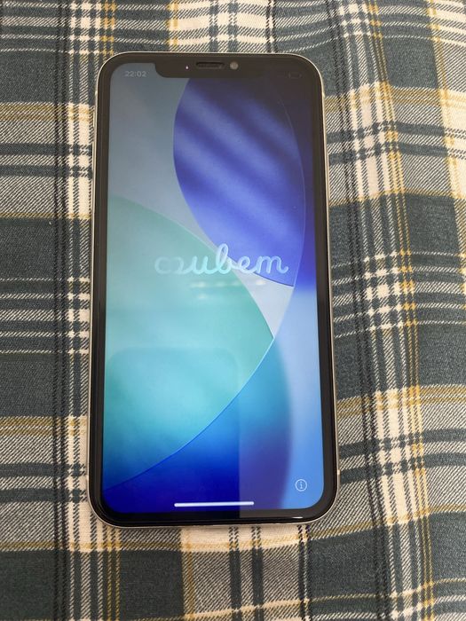 Срочно продам айфон 11