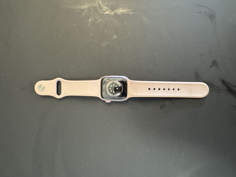 Apple Watch Series 9 / 41 mm / Pink