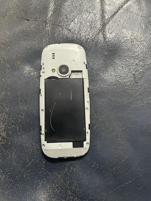 Продам nokia 3310 в хорошем состоянии