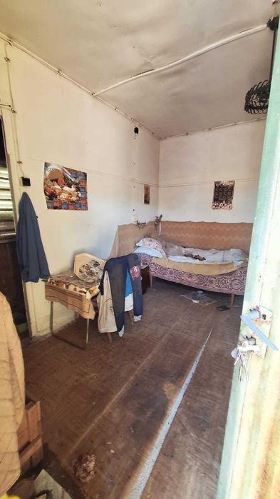 продавам парцел Боровец юг на 1500 метра от спирка Кантара