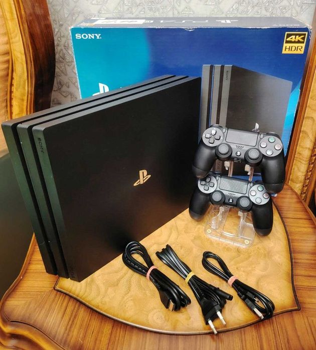 PlayStation 4 PRO (прошитая версия 11.00)