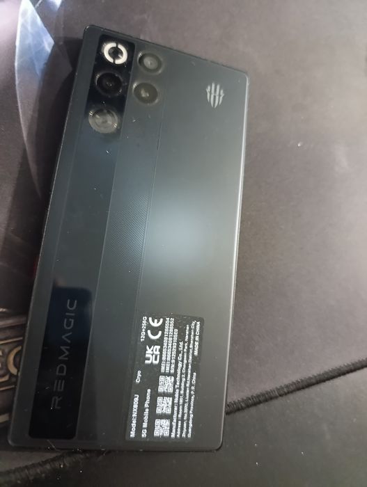 REDMAGIC 11 PRO 12/256