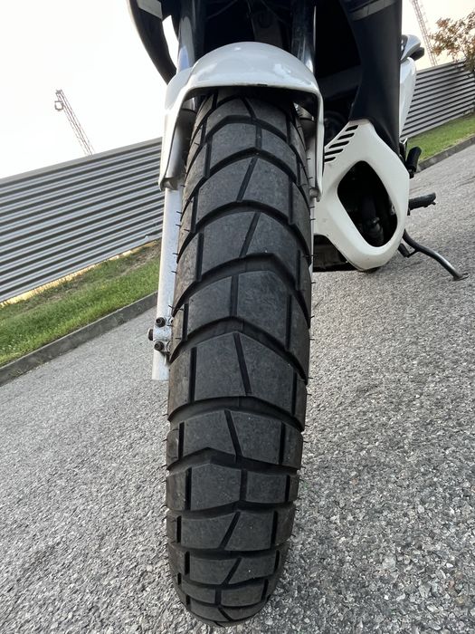 Honda Transalp XL700V