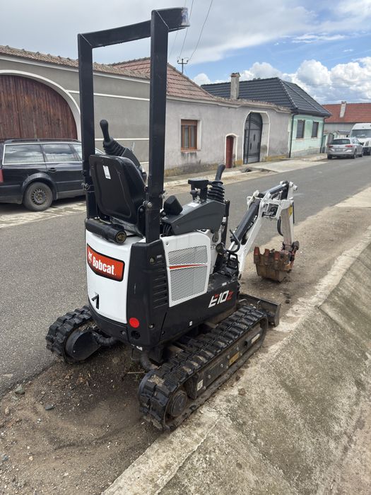 Miniexcavator, Bobcat E 10 z, microexcavator  cu powertilt din 2024
