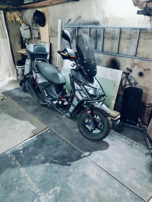 Скутер в отличном состоянии