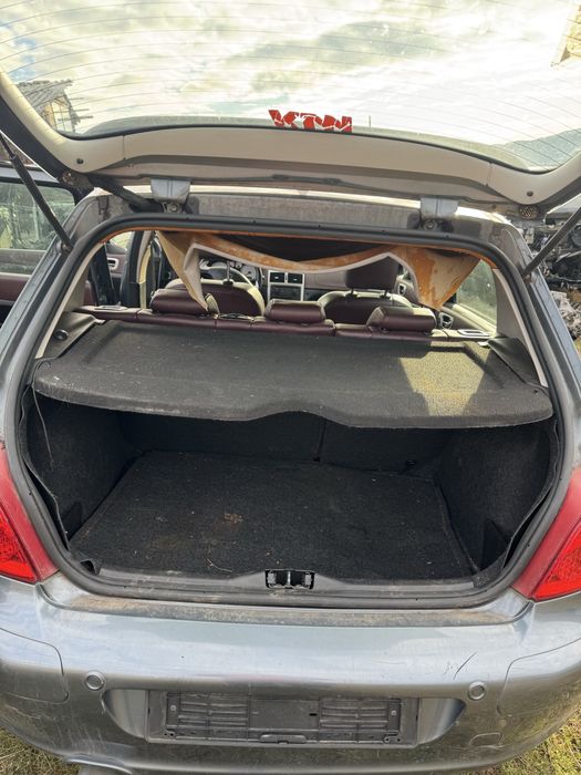 Peugeot 307 2.0HDI на части