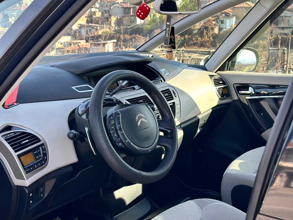 Citroen C4 Picasso Exclusive 100k РЕАЛНИ КМ
