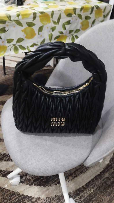 Дамска чанта MIU MIU