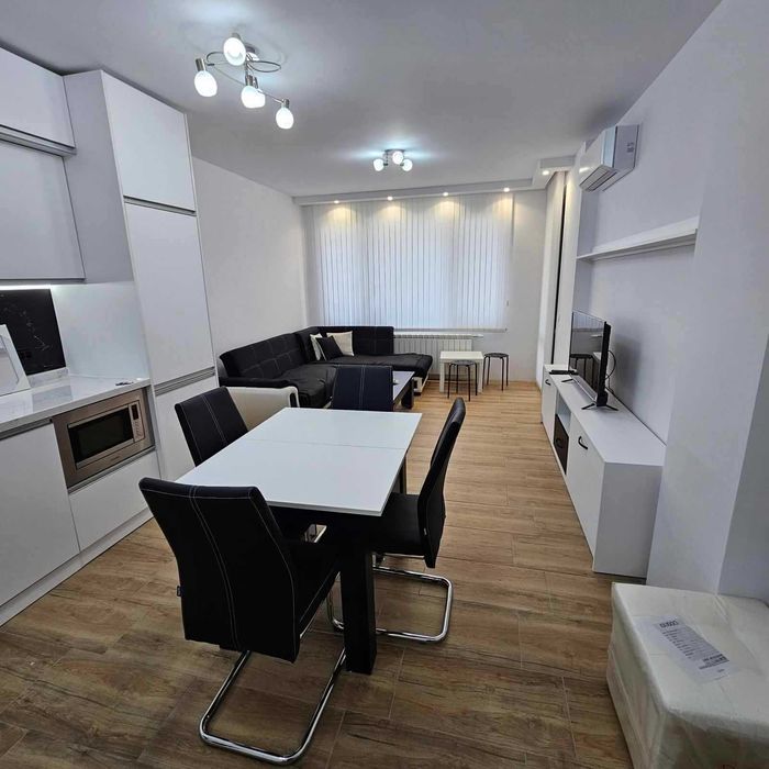 Дава се под наем Двустаен апартамент в София, Младост 2 - 75 кв.м за 900 € - Снимка #1