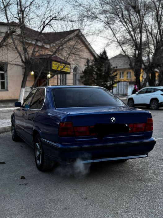 Продам БМВ е34..