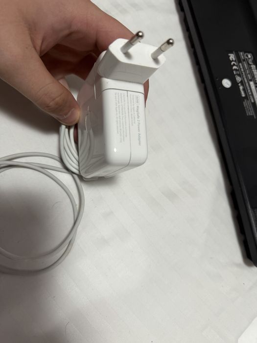 Incarcator Apple Magsafe 2