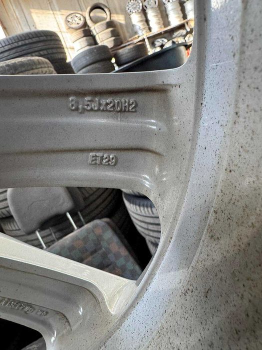 Мерцедес/Mercedes W292 оригинални гуми с джанти 275/50R20